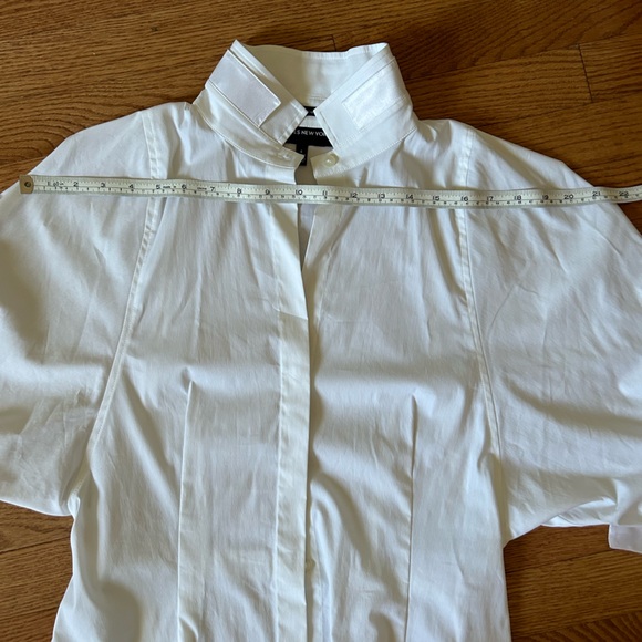 White Jones New York blouse - Picture 16 of 16